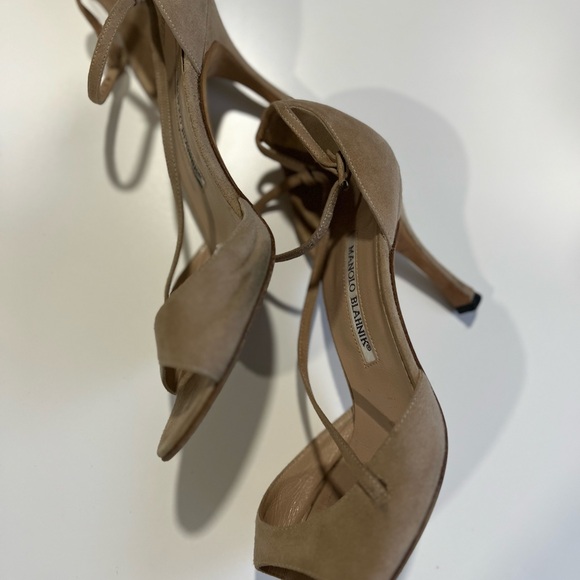 Manolo Blahnik Suede Sandle Heel - Picture 1 of 6